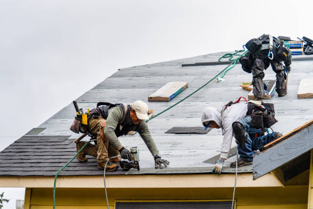 Professional Gutter Installation technician working in Brunswick, ME